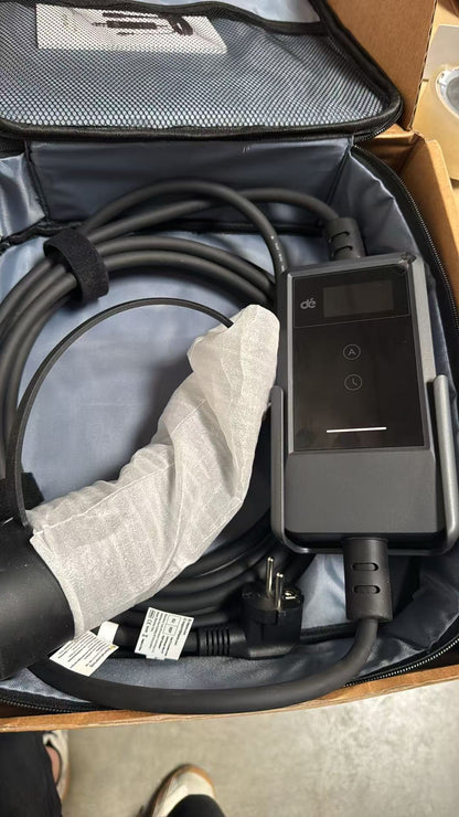 dé Chargeur Voiture Electrique 3,7kW - D'occasion - Comme neuf (80%)