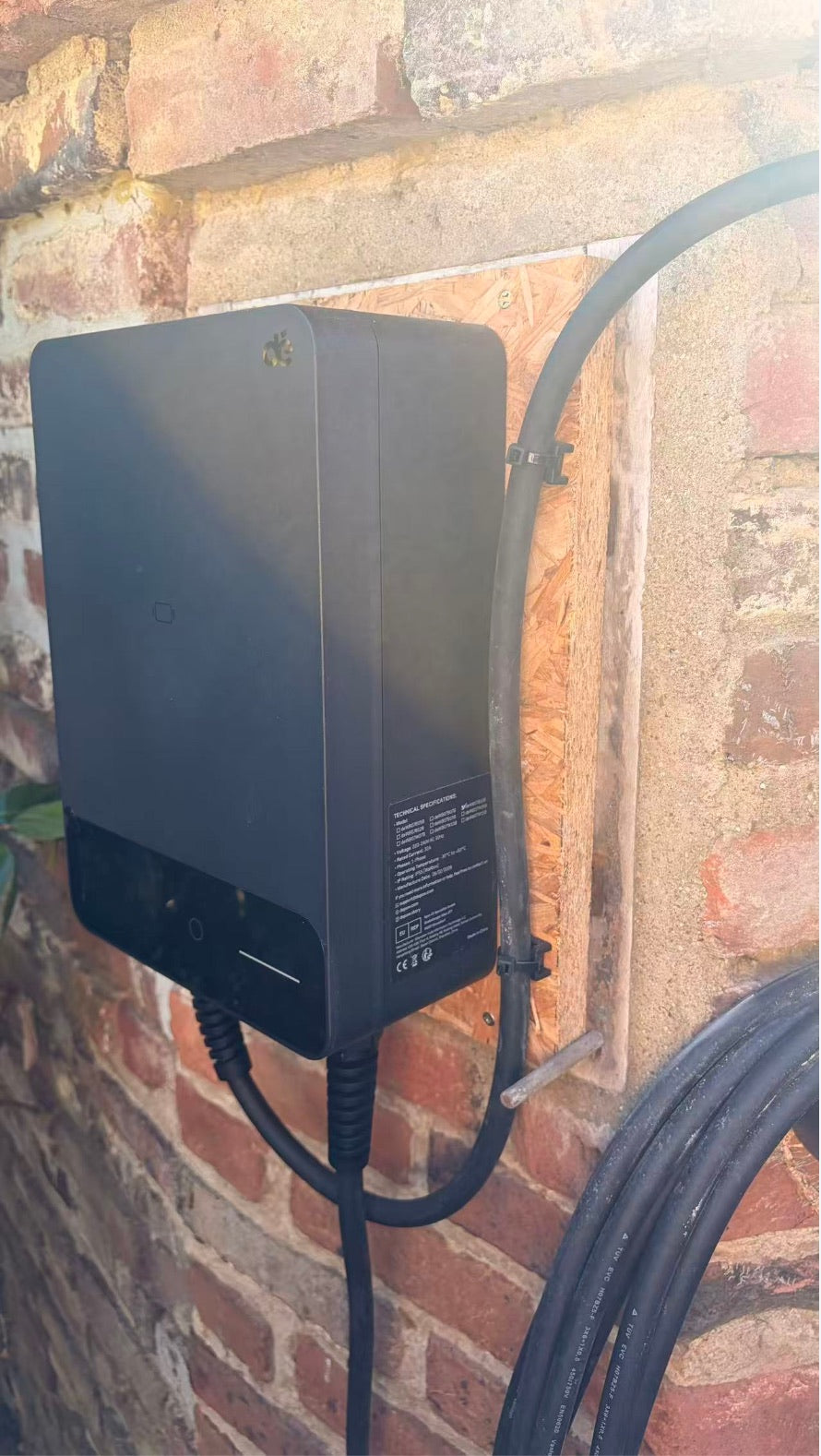 Vue rapprochée de la wallbox depow